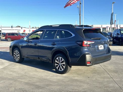 Certified 2024 Subaru Outback 2.5i image 4