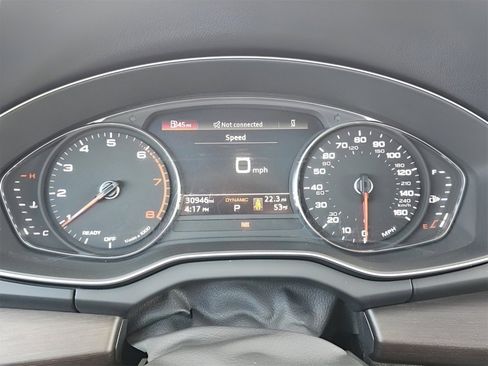 Used 2022 Audi Q5 2.0T Premium image 31