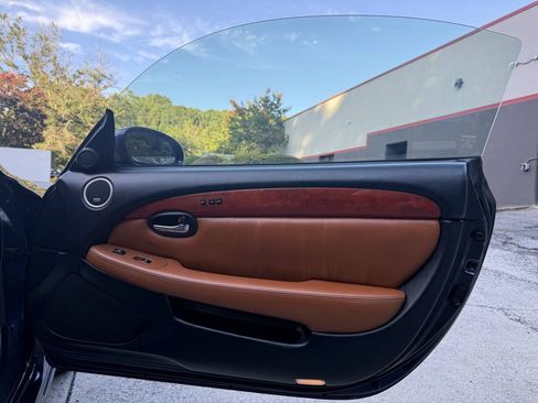 Used 2005 Lexus SC 430 Convertible RWD image 25