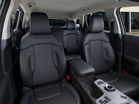 New 2026 Kia Sportage EX AWD/4WD image 15