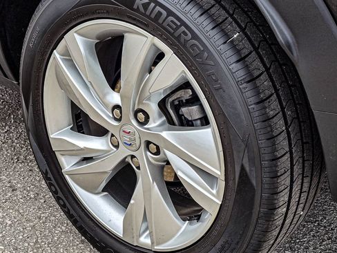 Certified 2025 Buick Encore GX Preferred AWD/4WD image 9
