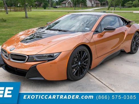 Used 2019 BMW i8 Coupe AWD/4WD image 1