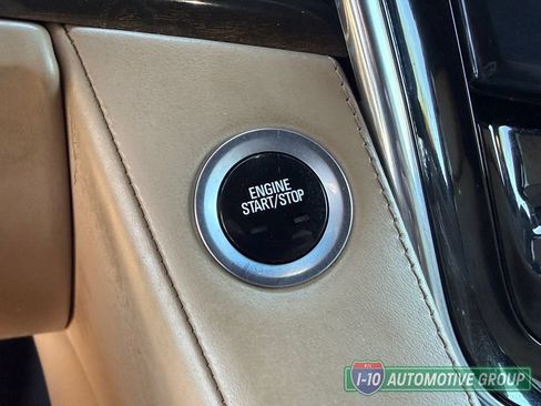 Used 2018 Cadillac Escalade ESV Platinum AWD/4WD image 25