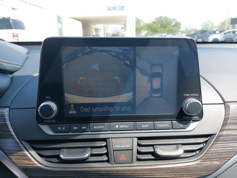 Used 2019 Nissan Altima 2.0 Edition One image 25