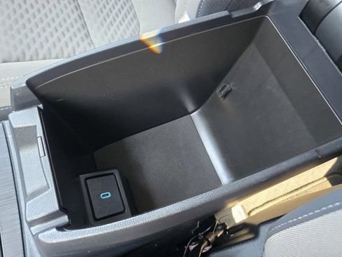 Used 2020 Ford Escape SE Sport image 13