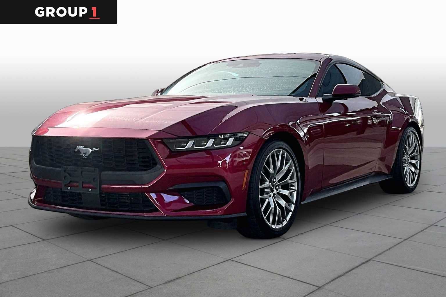 Used 2025 Ford Mustang Premium RWD image 1
