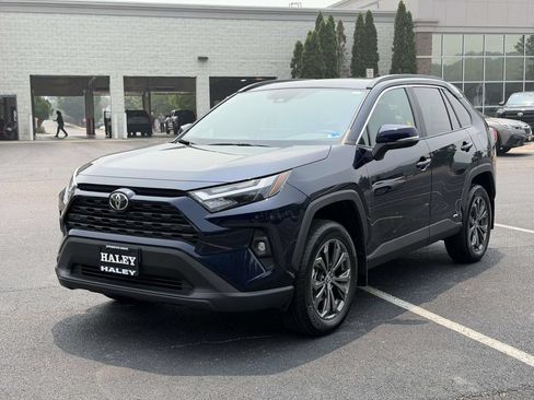Certified 2025 Toyota RAV4 XLE Premium w/ Weather Package AWD/4WD image 23