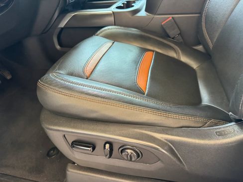 Used 2019 GMC Sierra 1500 AT4 w/ Technology Package image 15