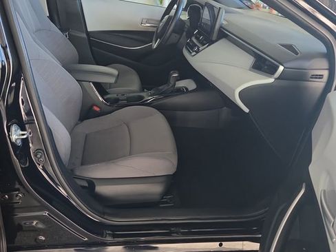 Used 2024 Toyota Corolla SE image 8