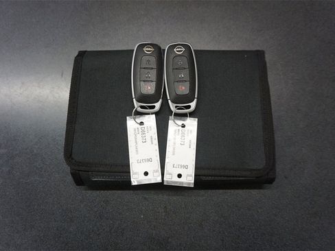 Used 2023 Nissan Kicks S image 15