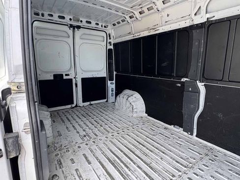 Used 2023 RAM ProMaster 2500 FWD image 18