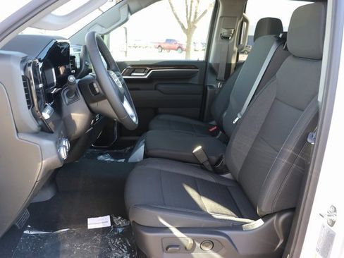 New 2026 GMC Sierra 2500 SLE w/ SLE Value Package; image 19