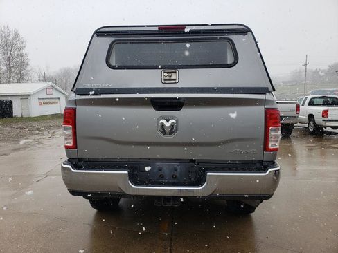 Used 2022 RAM 2500 Tradesman w/ Chrome Appearance Group AWD/4WD image 4