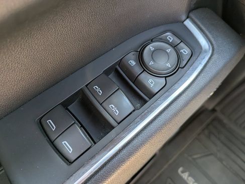 Used 2023 Chevrolet Silverado 1500 LTZ AWD/4WD image 24