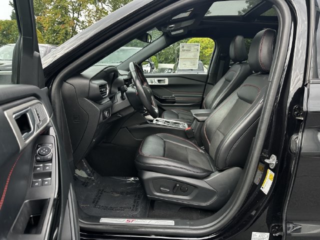 Certified 2023 Ford Explorer ST-Line w/ Class IV Trailer Tow Package AWD/4WD image 19