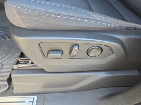 Certified 2023 Chevrolet Silverado 1500 LT Trail Boss w/ LPO, Dark Essentials Package image 32