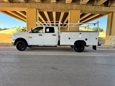 Used 2018 RAM 3500 Tradesman w/ Chrome Appearance Group AWD/4WD image 6