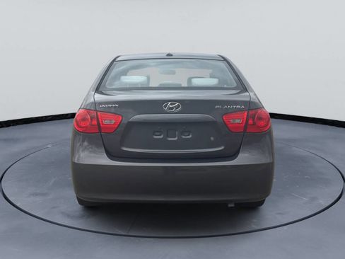 Used 2009 Hyundai Elantra GLS image 7