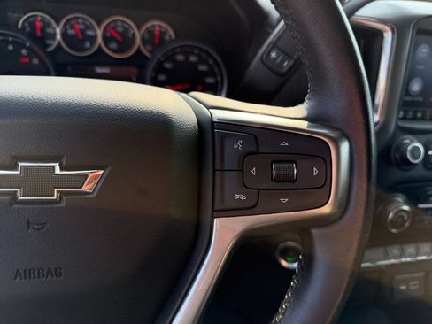 Used 2020 Chevrolet Silverado 1500 LT Trail Boss AWD/4WD image 16