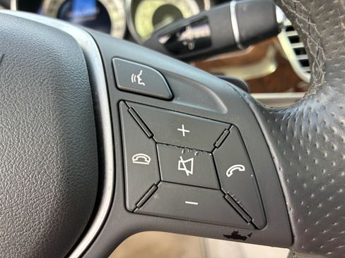 Used 2014 Mercedes-Benz E 350 Sport image 14