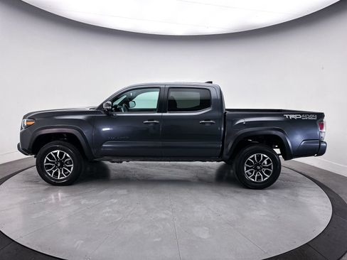 Used 2023 Toyota Tacoma TRD Off-Road w/ Advanced Technology Package AWD/4WD image 35
