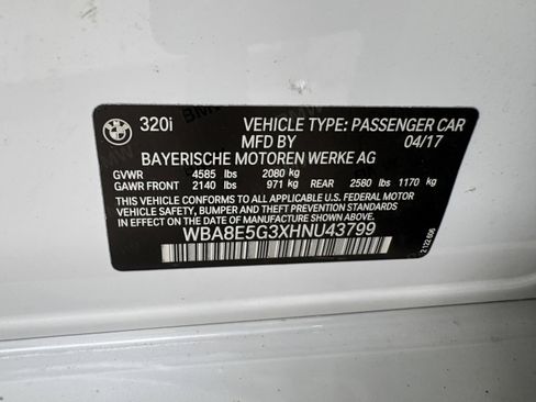 Used 2017 BMW 320i xDrive Sedan image 37