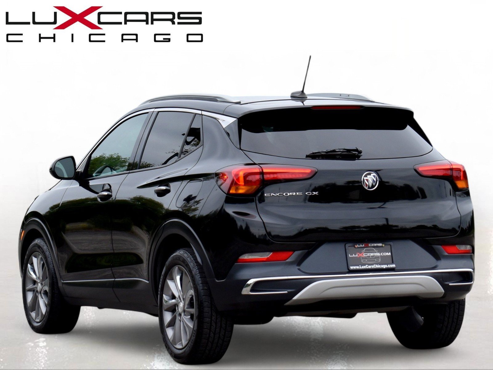 Used 2021 Buick Encore GX Essence w/ Experience Buick Package FWD image 5