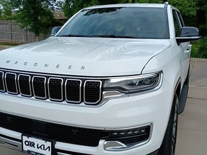 Used 2024 Jeep Wagoneer Series II w/ Flexible Seating Group