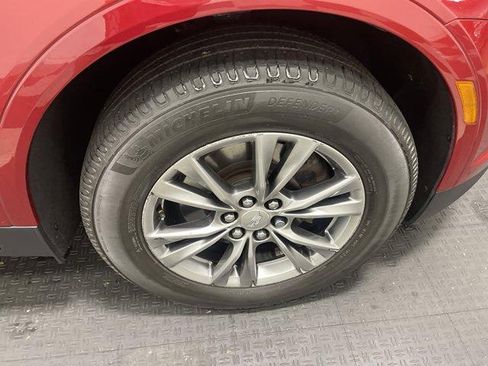 Used 2021 Cadillac XT5 Premium Luxury FWD image 22