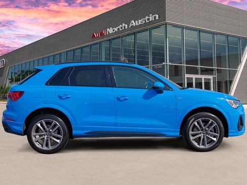 Certified 2023 Audi Q3 2.0T Premium w/ Black Optic Sport Package image 3