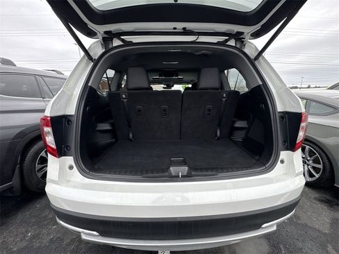 Used 2021 Honda Pilot Touring image 31
