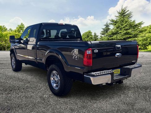 Used 2015 Ford F250 XLT w/ XLT Interior Package AWD/4WD image 5
