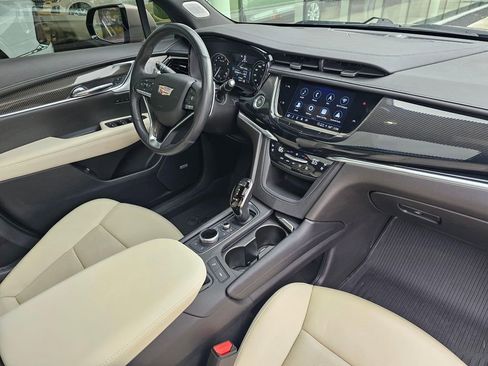 Used 2023 Cadillac XT6 Sport AWD/4WD image 10