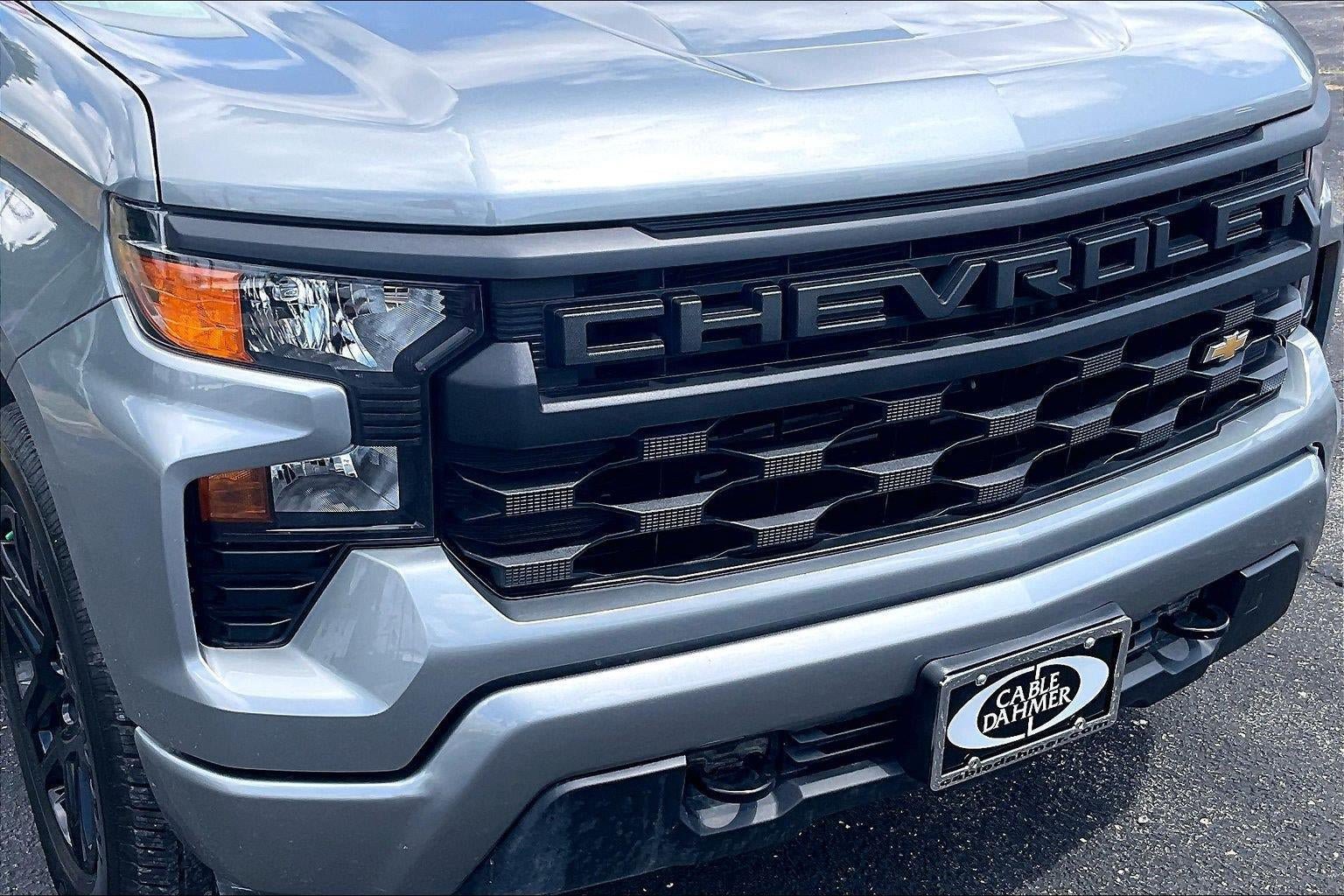 Used 2025 Chevrolet Silverado 1500 Custom w/ LPO, Dark Essentials Package AWD/4WD image 29