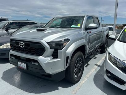 Used 2025 Toyota Tacoma TRD Sport