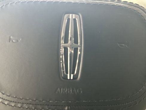 New 2026 Lincoln Navigator Reserve AWD/4WD image 20
