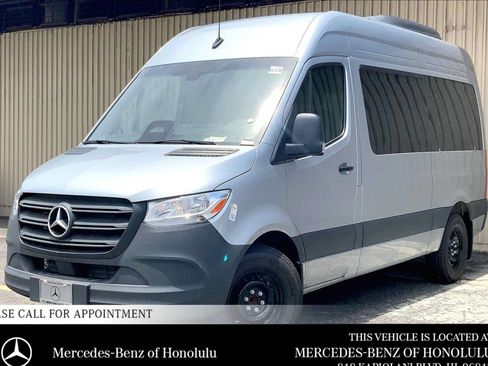 Used 2025 Mercedes-Benz Sprinter 2500 image 1