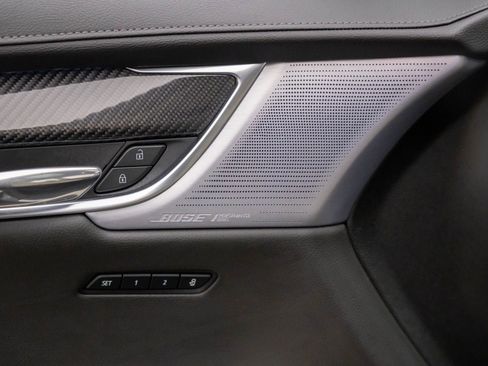 Certified 2024 Cadillac XT6 Sport w/ Technology Package image 19