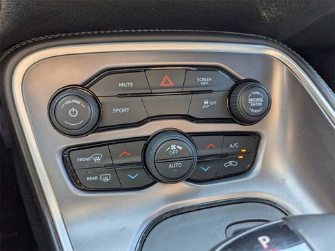 Used 2020 Dodge Challenger SXT w/ Blacktop Package image 18