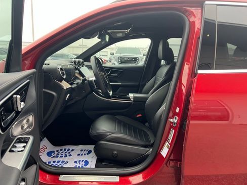 Used 2023 Mercedes-Benz GLC 300 GLC 300 image 10