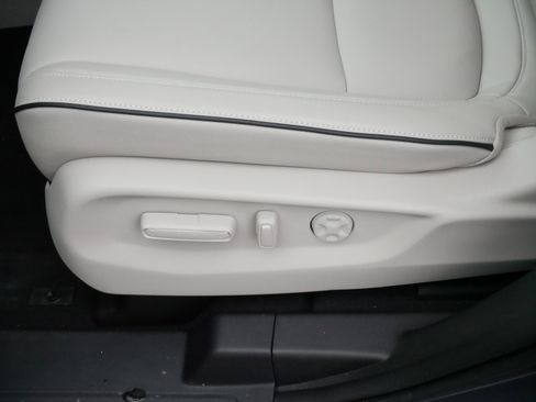 Certified 2026 Honda Odyssey Touring image 20