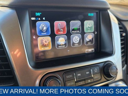 Used 2017 Chevrolet Suburban Premier image 18