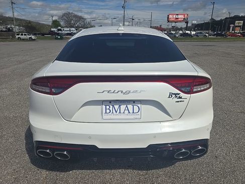 Used 2023 Kia Stinger GT-Line w/ Sun & Sound Package image 12