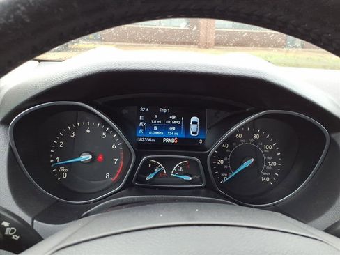 Used 2017 Ford Focus SE image 21