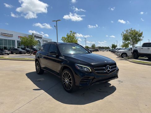 Used 2019 Mercedes-Benz GLC 300 image 7