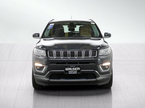 Used 2018 Jeep Compass Limited AWD/4WD image 8