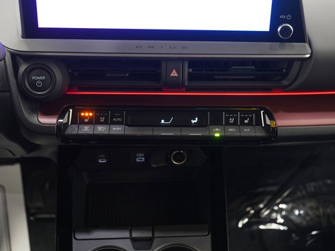 Used 2026 Toyota Prius Plug-In Hybrid w/ Limited Premium Package image 18