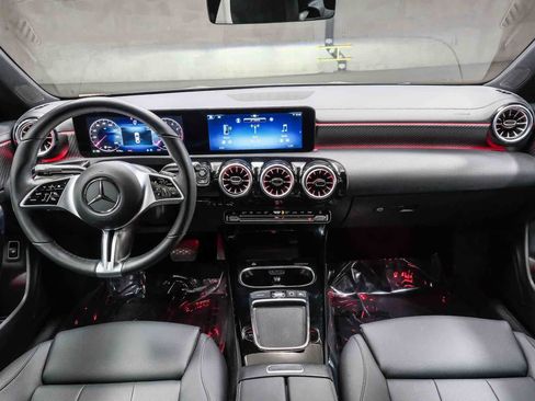 Certified 2026 Mercedes-Benz CLA 250 image 12