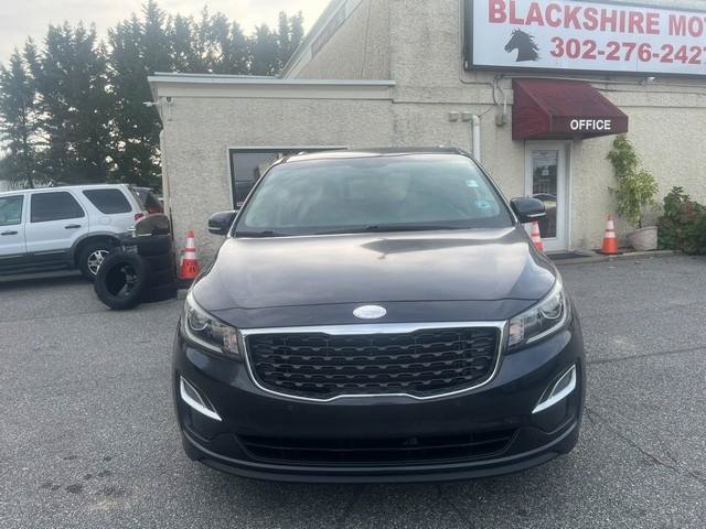 Used 2019 Kia Sedona EX FWD image 2