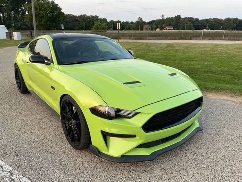 Used 2020 Ford Mustang GT RWD image 10
